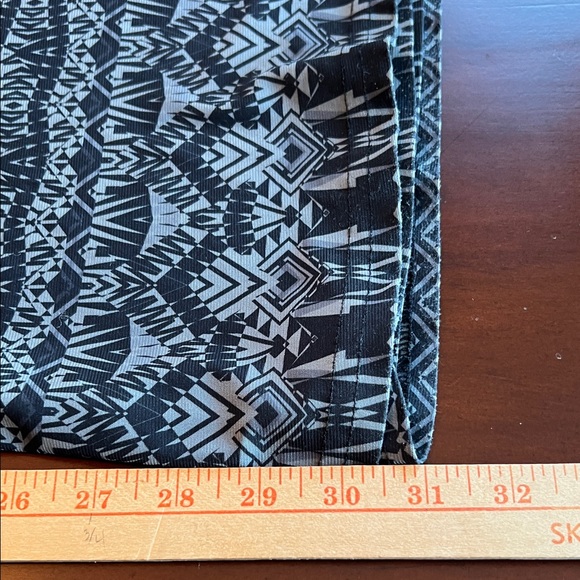 Black and Grey Patterned Boot Cut Palazzo Pants - Picture 6 of 7